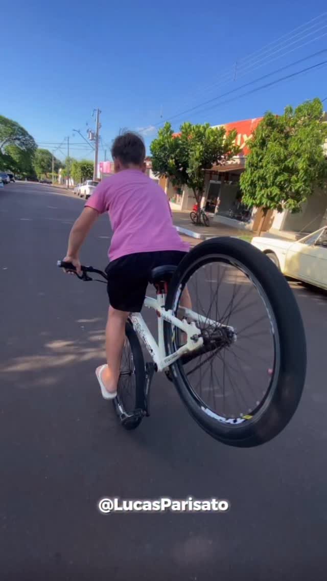 lucasparisato 게시물 이미지: RED ❌❌❌

#graudebike #explore #foryou #perifa...