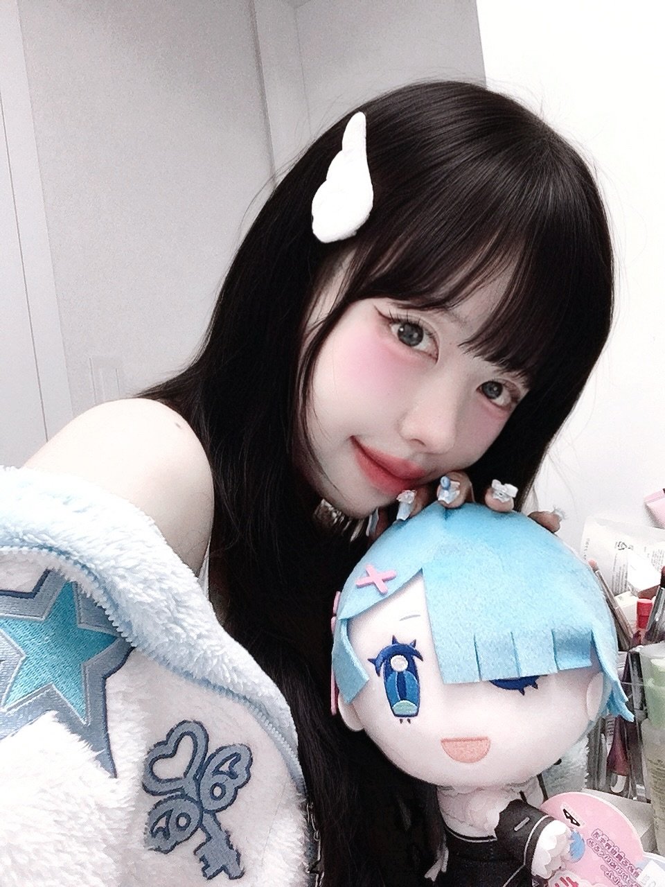 Photo by 럭키비키랜드 on November 29, 2025. May be an anime-style image of text.