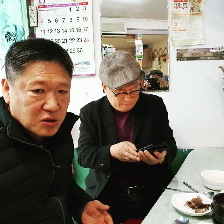 luckyman195931 게시물 이미지: 세월의 무게에 눌려도 우리는 청춘이제