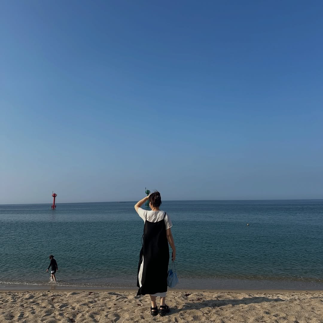 lucy__pilates 게시물 이미지: 6월 bye~✋
올 여름휴가는 못갈듯해서 짧게 다녀온 고성바다🌊

그리고 일상...