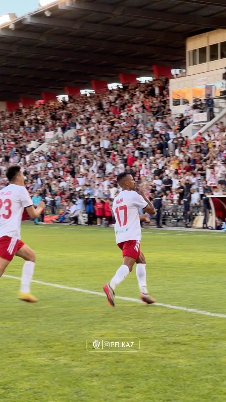 luisnani 게시물 이미지: 𝙇𝙐𝙄𝙎 𝙉𝘼𝙉𝙄 𝙎𝘾𝙊𝙍𝙀𝘿 𝙏𝙃𝙀 𝙊𝙋𝙀𝙉𝙄𝙉𝙂 𝙂𝙊𝘼𝙇