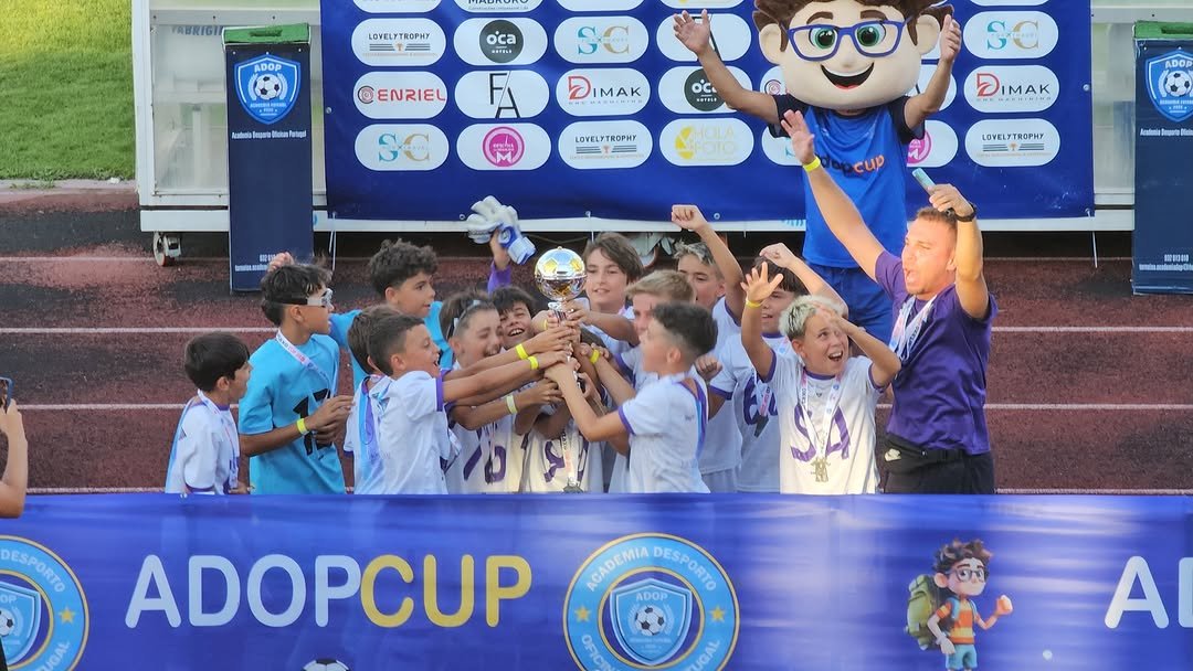 luisnani 게시물 이미지: 🏆 CAMPEÕES! 🏆
Parabéns ao nosso escalão de...