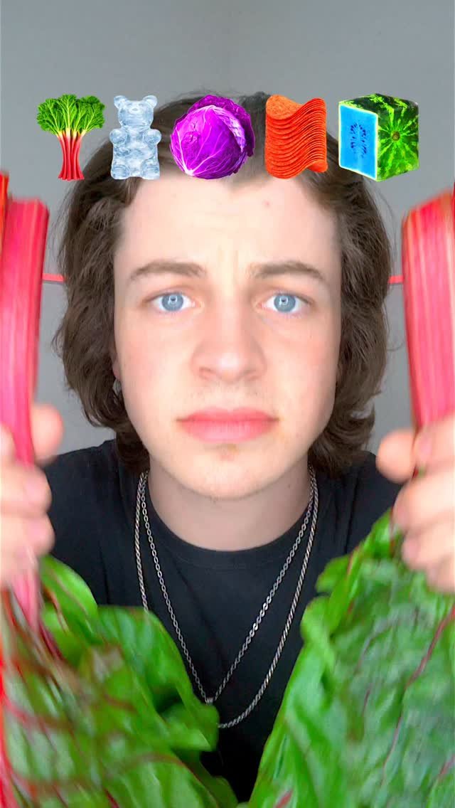 lukedidthat 게시물 이미지: Crunchy Food ASMR 🤤 #challenge