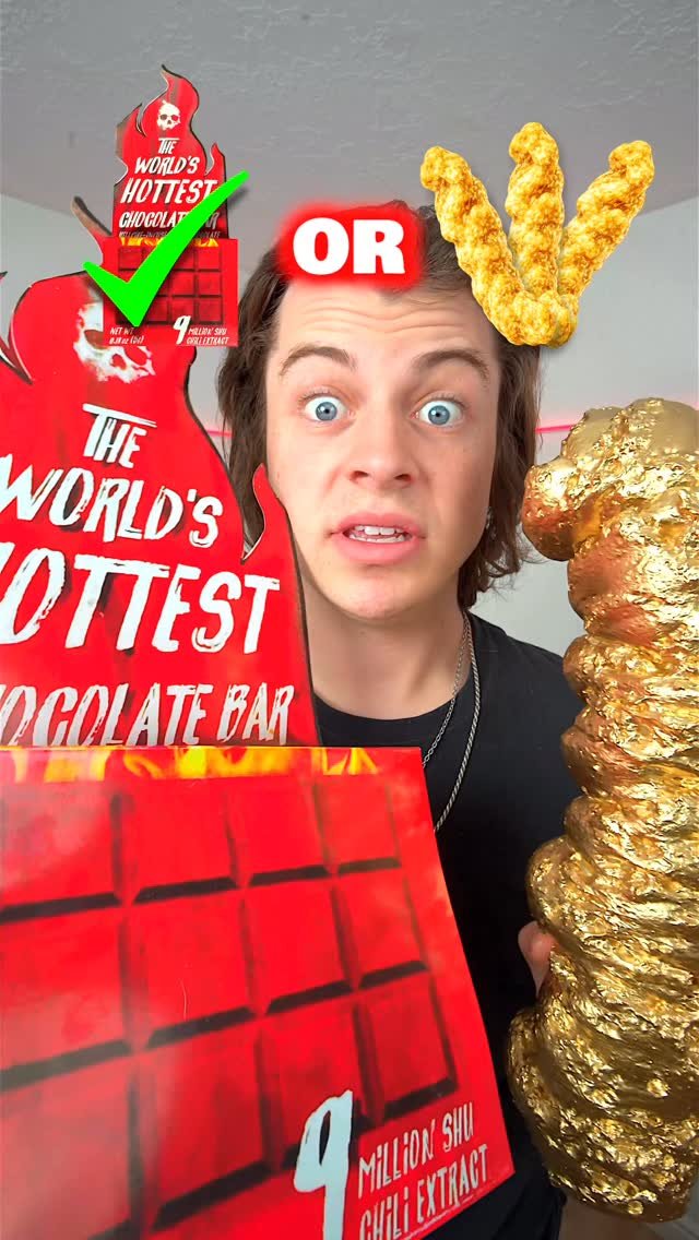 lukedidthat 게시물 이미지: Left OR Right!? 🍫🥵 (Giant Spicy Chocolate) #challenge