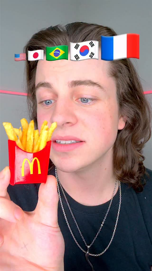 lukedidthat 게시물 이미지: Small, Big, Giant Flags 😳 #challenge