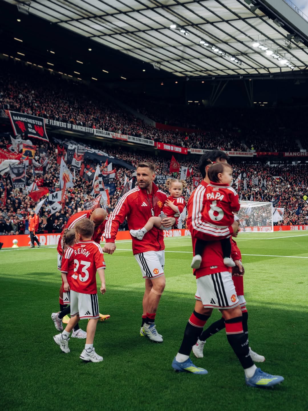 lukeshaw 게시물 이미지: Finishing strong at our home, great day ❤️