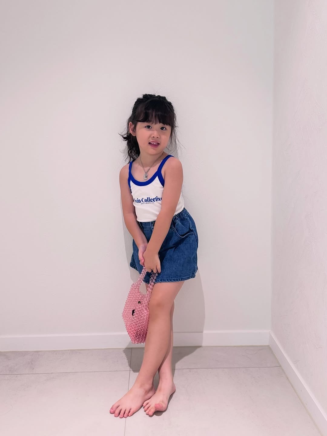 luksusbaby_kr 게시물 이미지: 데이트룩같은 등원룩💗🪽
진짜 아가씨 같은, 다 커버린것 같어...