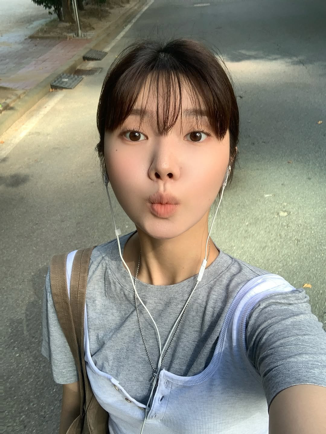 Photo by @제영 on September 08, 2025. May be a selfie of 1 person, hair and text.