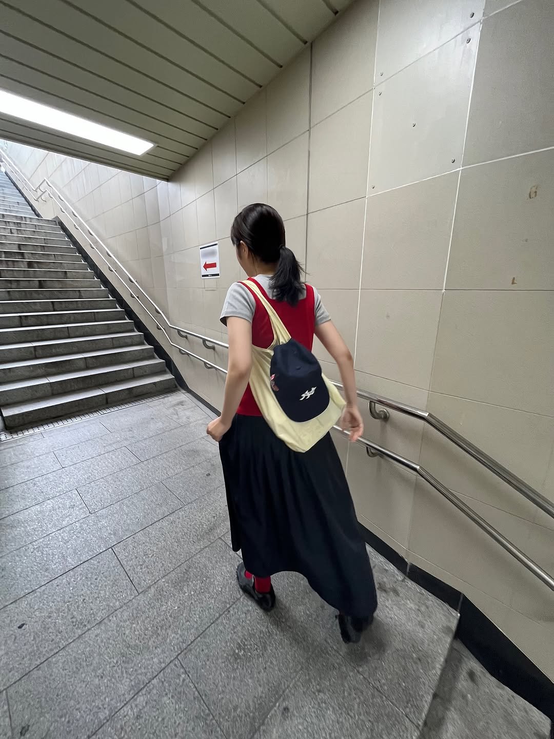 Photo by @제영 on August 30, 2025. May be an image of 1 person and text.
