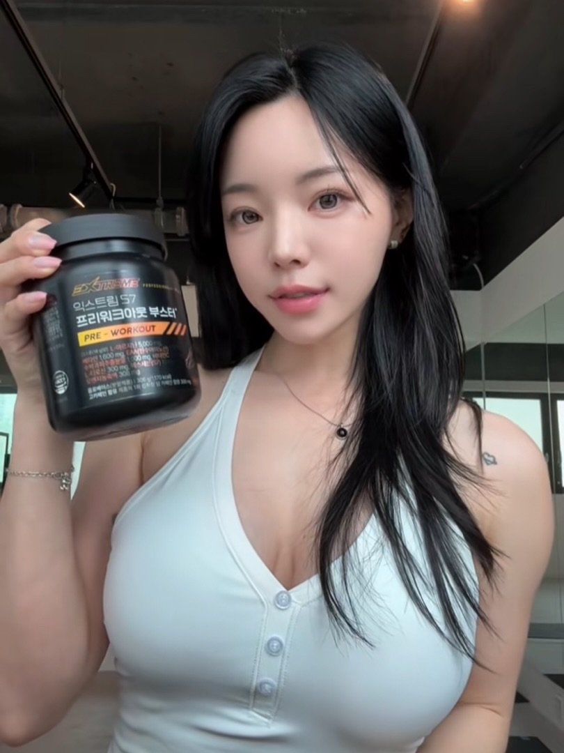 luvlyjomi 게시물 이미지: 오늘 운동 부스터는 이걸로 pick! ⚡

여러분, 요즘 날씨도 좋은데 다들 오운완...
