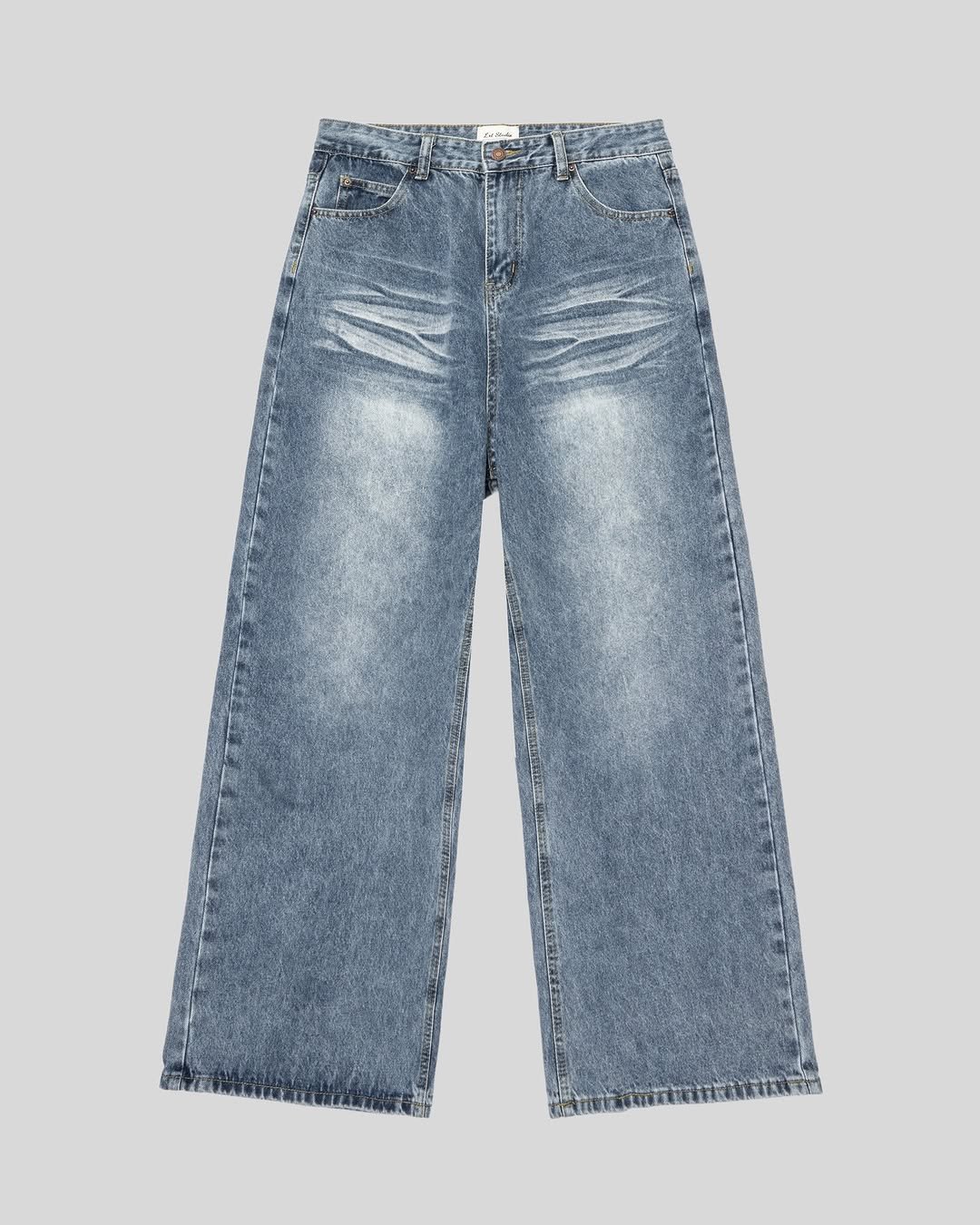 lxt_company 게시물 이미지: LXT 26 SS Collection
Airy textures. Clean...