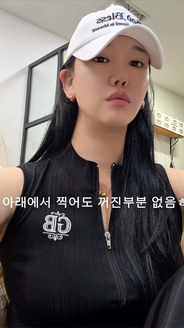 lyu_jiann 게시물 이미지: 팔자주름에 좋다는 시술은 다 해보는중 (필러제외)
쥬베룩/스컬트라/잼버실...