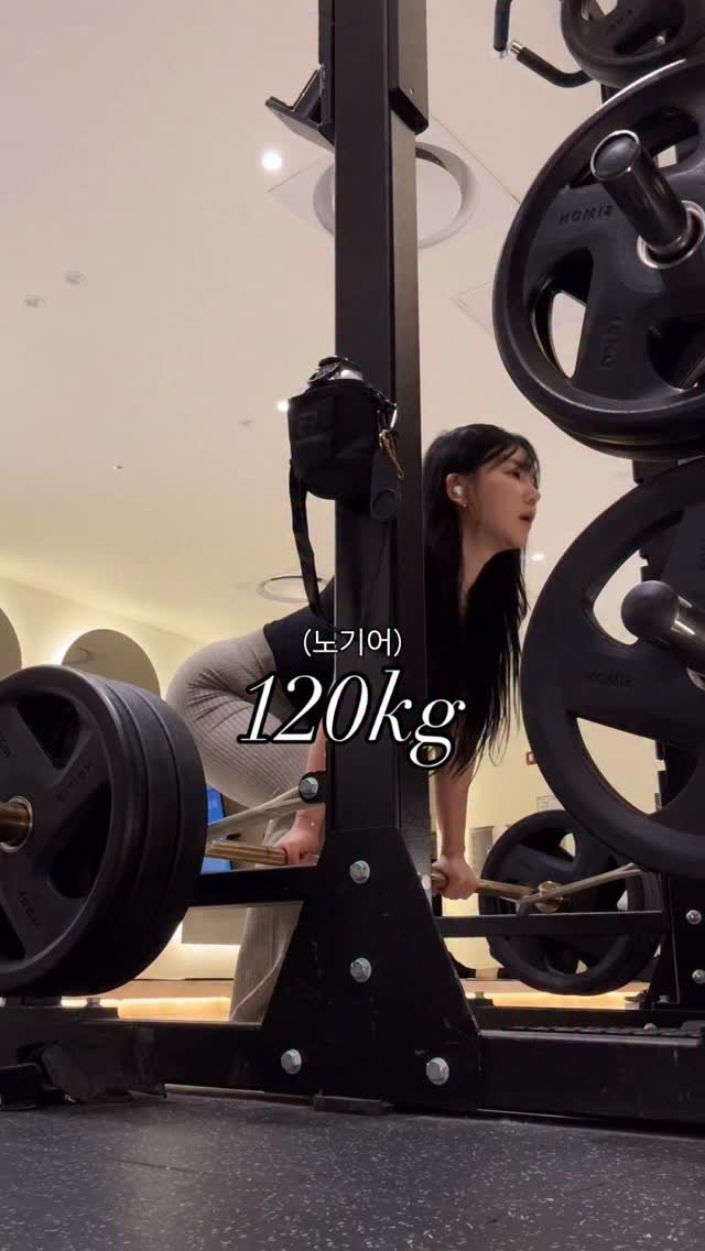 lyu_jiann 게시물 이미지: 땀에 절은 추노꾼 데드
감기이슈,,🫥

@vermann_official...