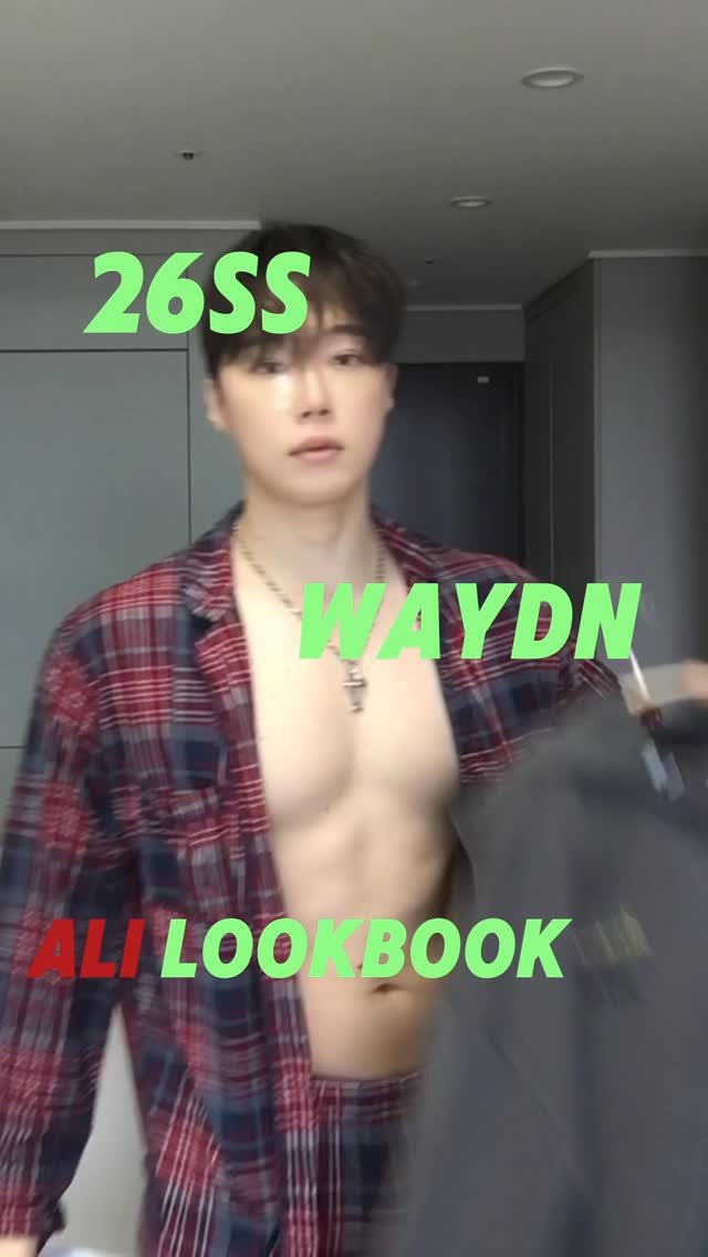 lzhxxn 게시물 이미지: WAYDN X ALI LOOKBOOK 4 🥊

전설적인 복서 무하마드 알리와...