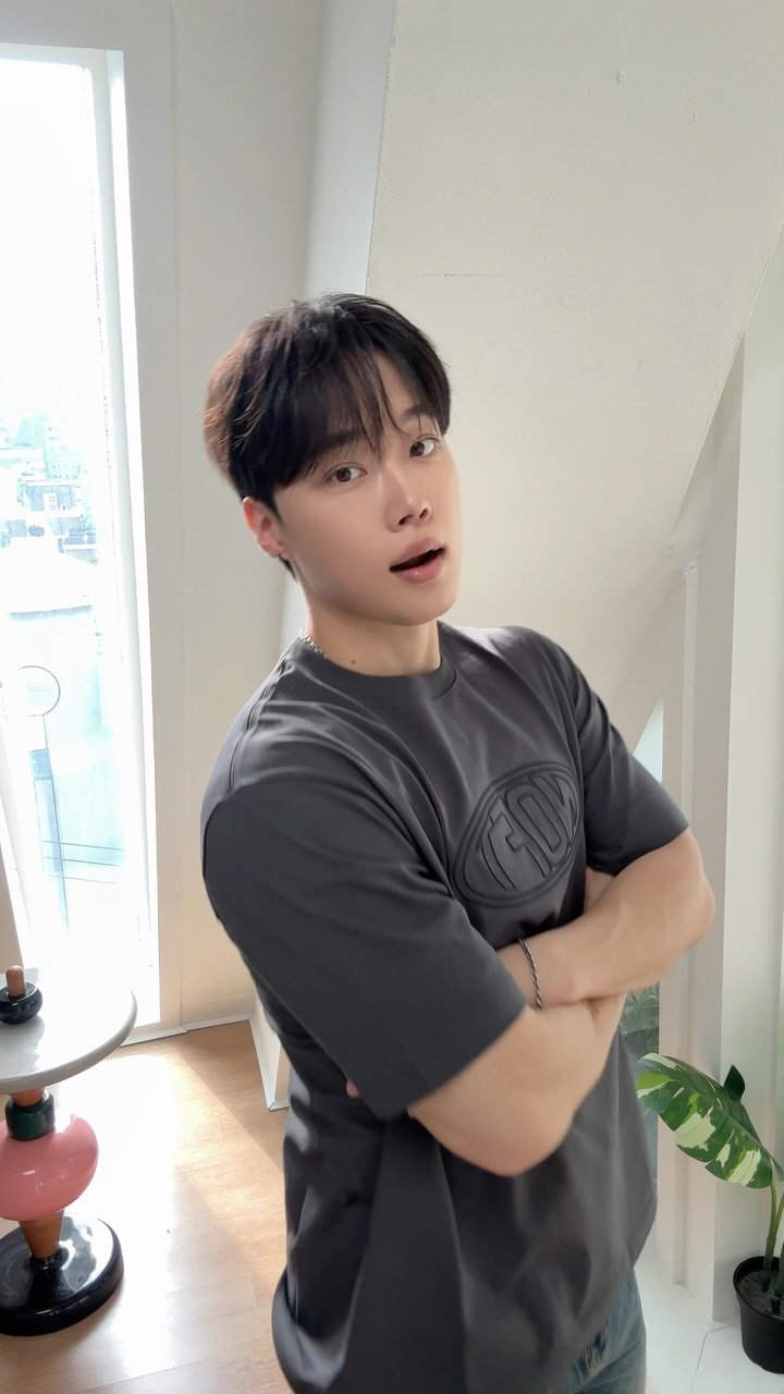 lzhxxn 게시물 이미지: #광고 남자 여름코디 ☀️☁️

올 여름, 매일 누구나 입기 좋은 옷 스타일링...