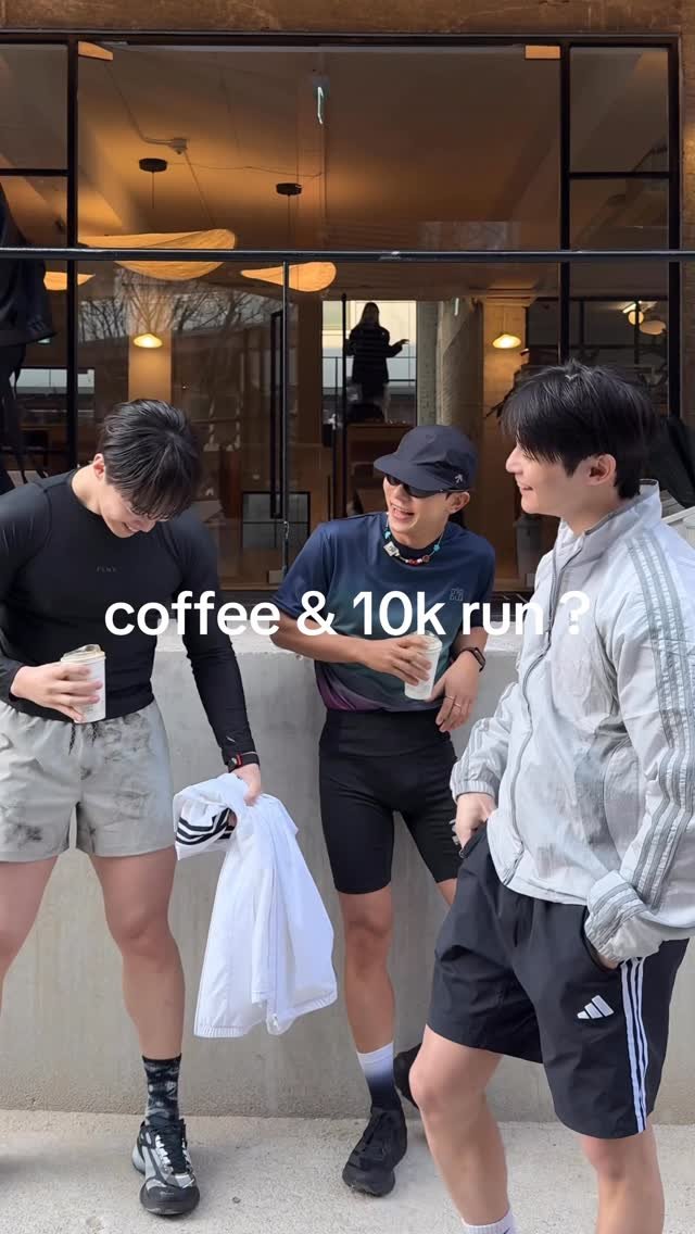 lzhxxn 게시물 이미지: COFFEE VS 10K RUN ? 🏃🏿☕️

오랜만에 서촌가서 커피도...