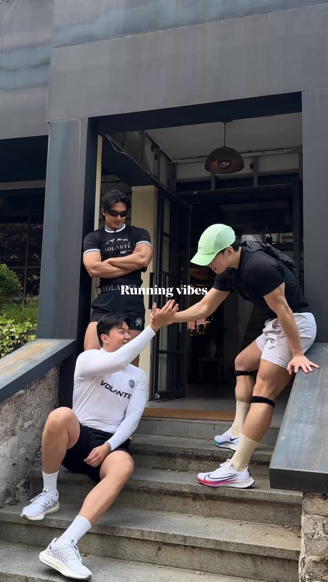 lzhxxn 게시물 이미지: Run fitcheck 🏃🏻☕️

@xfitx__ @young___yong...