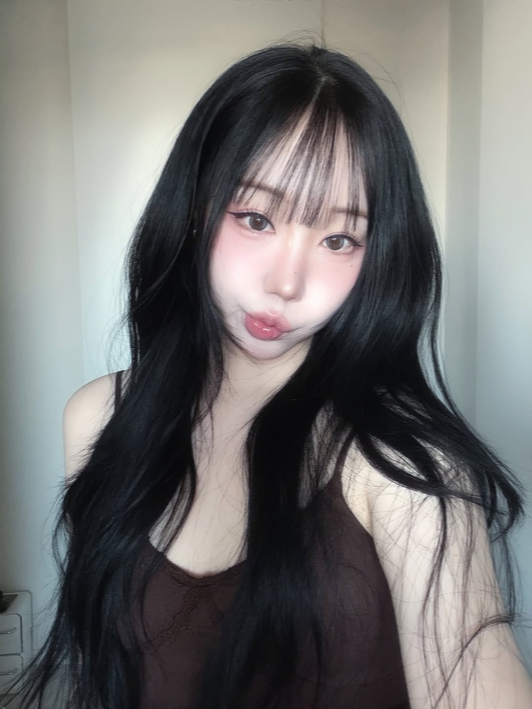 Photo by 하비언니 최민지 on February 21, 2026. May be a selfie of one or more people, hair and text.