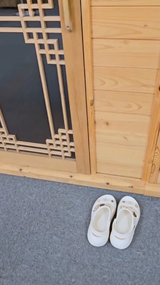 m_y_life135 게시물 이미지: 나이 들수록 왜 몸이 
자꾸 시릴까요? 🥶 
(정답은 ‘냉기’에 있습니다)

요즘...