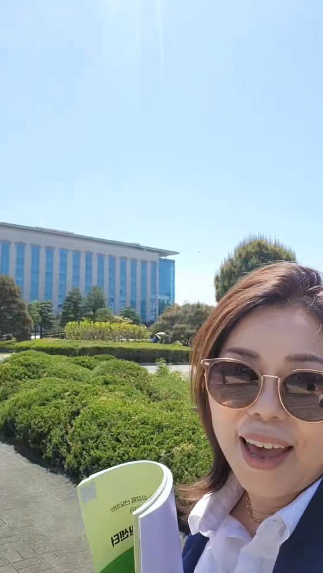 m_y_life135 게시물 이미지: 국회 장애인기업 
정책토론회에 참석해
김예지 의원님과 장애인 정책 
방향에 대해...