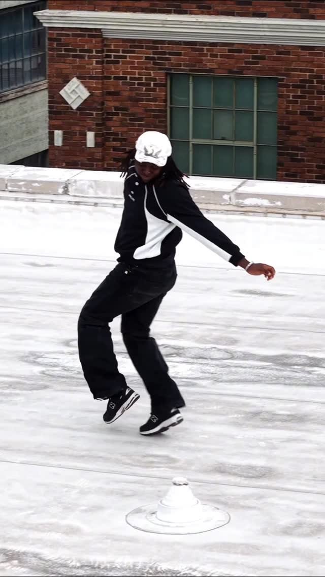 madara_dusal 게시물 이미지: Add it to your playlist 😍🔥 Song:”Spend some...