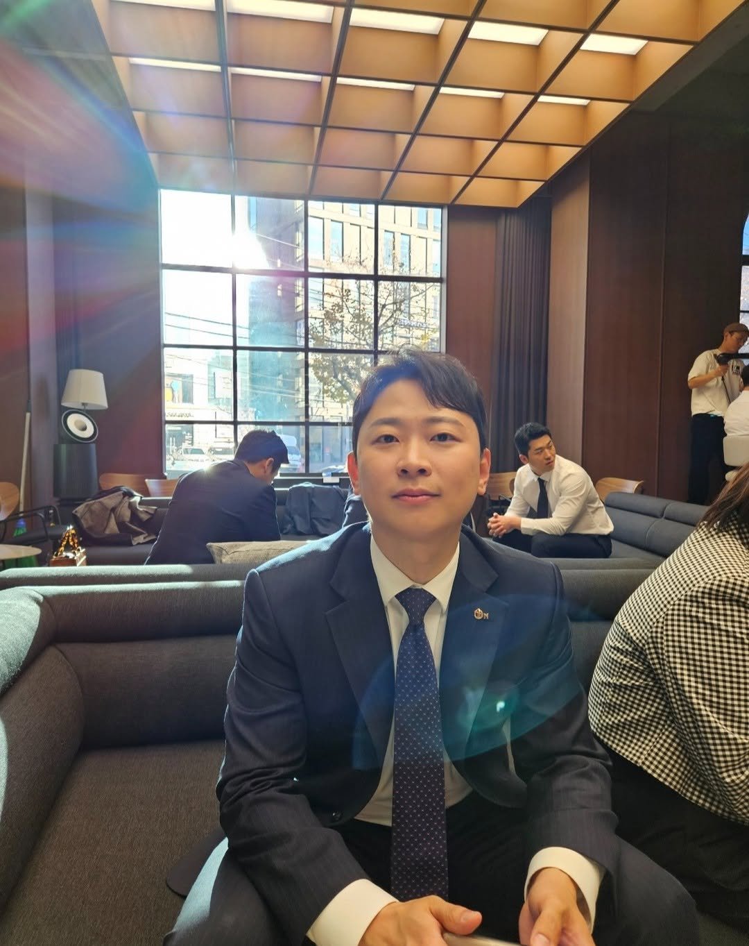 maedonam 게시물 이미지: 매수자께서 부동산을 구매하고 몇 년이 흘러 오랜만에 연락이 와 여전히 그 선택에...