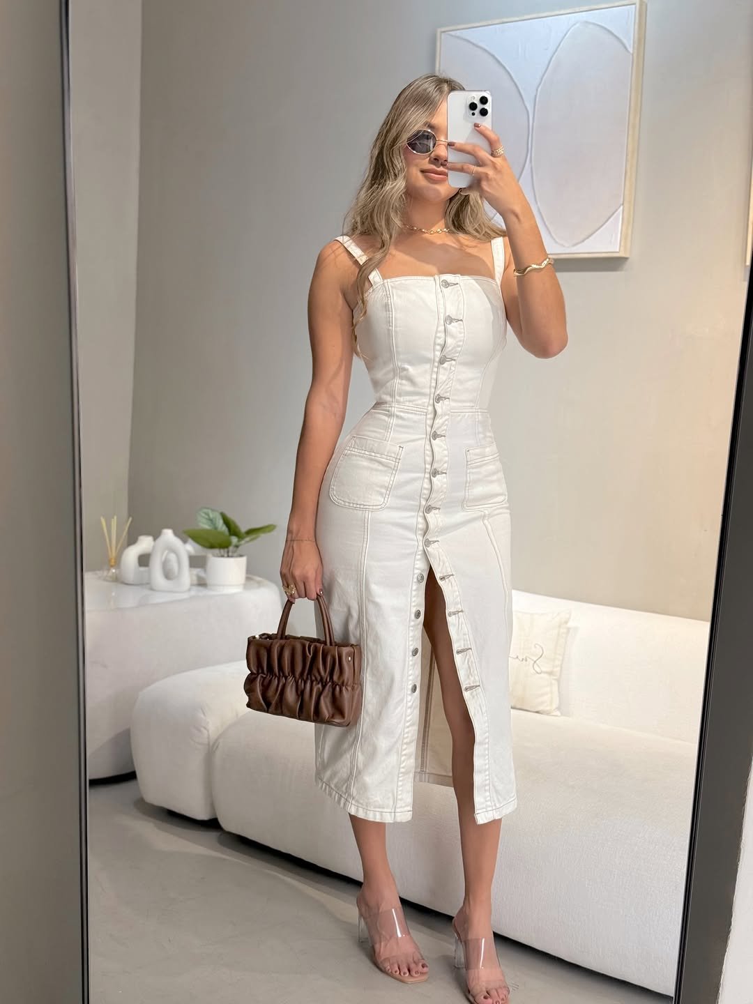 Photo by MENTA AHORA ES MAEMI on January 08, 2026. May be an image of sundress, dress and text.