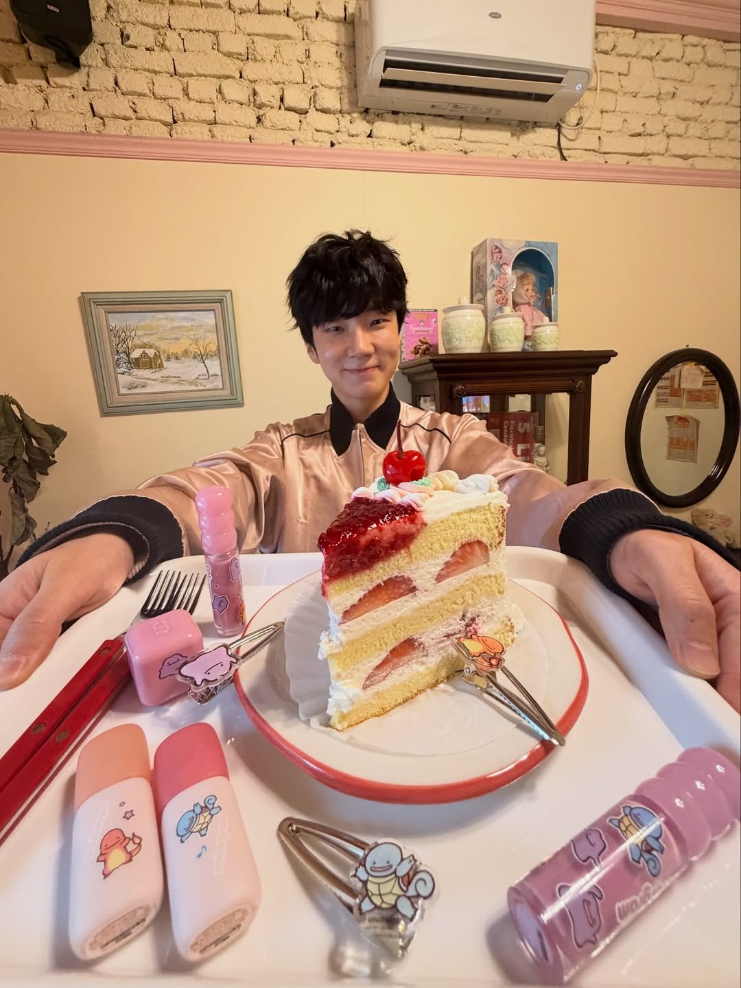 maetamong 게시물 이미지: #광고 
닉값하는 광고 낋여왔습니다 
메타몽으로 산지 10년만에 ‘서툴러도 변신!...