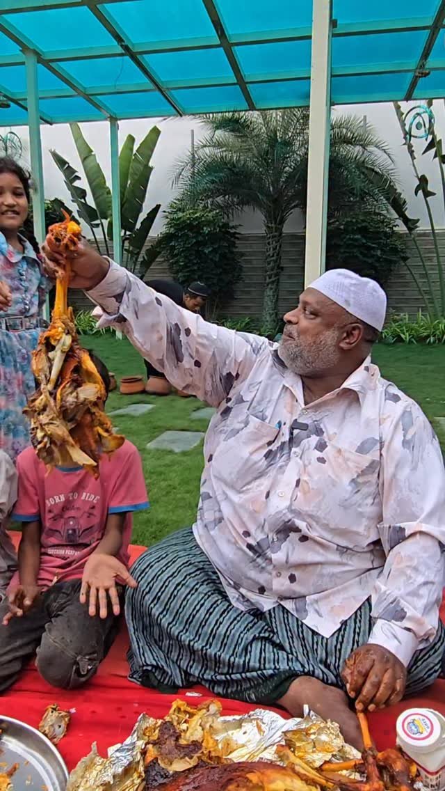 mahmood.quraishii 게시물 이미지: Inke chehre ki khushi k liye meri jaan b hazir...