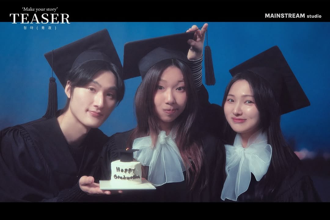 Photo by 메인스트림 스튜디오 | 부산셀프사진관 | 서울셀프사진관 | 광안리셀프사진관 | 홍대셀프사진관 on February 06, 2026. May be an image of one or more people and text that says ''Make 'Makeyourstory your story TEASER 첨야(.) MAINSTREAM studio Hoppy Greduetios'.