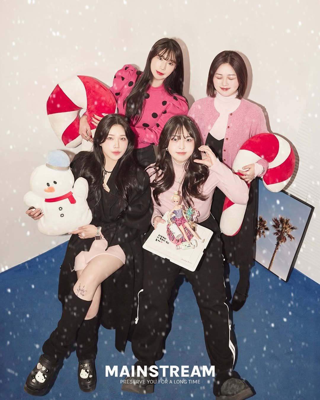 Photo by 메인스트림 스튜디오 | 부산셀프사진관 | 서울셀프사진관 | 광안리셀프사진관 | 홍대셀프사진관 on November 25, 2025. May be an image of text that says 'O 別量必製:場2 MAINSTREAM PRESERVE YOU FOR LONG PRESGRVEYOUFORALONGTIME TIME'.