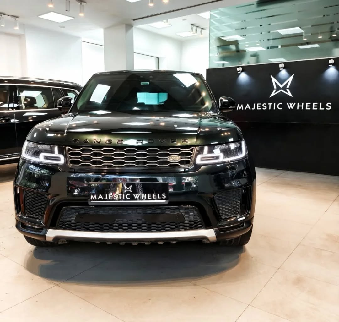 Photo by 𝑴𝒂𝒋𝒆𝒔𝒕𝒊𝒄 𝑾𝒉𝒆𝒆𝒍𝒔 ® on January 10, 2026. May be an image of car, wheel and text that says 'నక్టీధానోల MAJESTICWHEELS MAJESTIC WHEELS M MAJÉSTIC MAJESTICWHEELS ESTI WHEELS'.