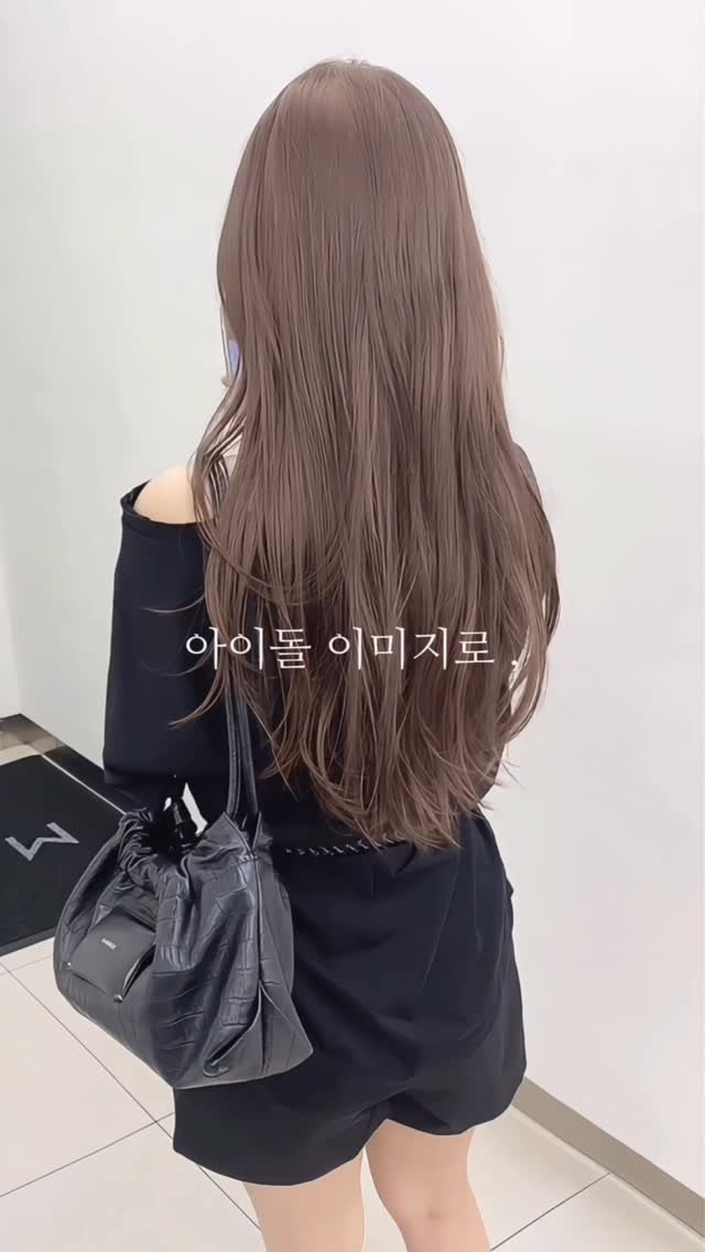 make.a_green 게시물 이미지: 요즘 아이돌 느낌으로 ,

탈색없이염색1회 + 굵은펌 입니다

* 원하시는 다른...