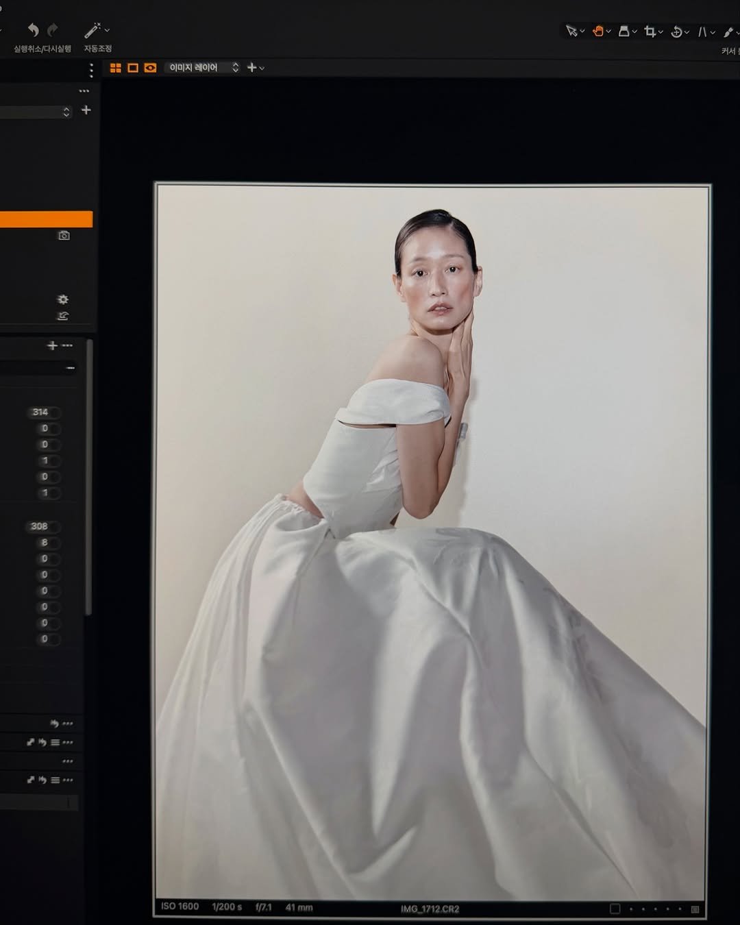 makeup_maker_ 게시물 이미지: 웨딩업계 힘쎈 대표님들 모여계셔서 중간에 도망못가고 새벽 두시에 퇴근한...