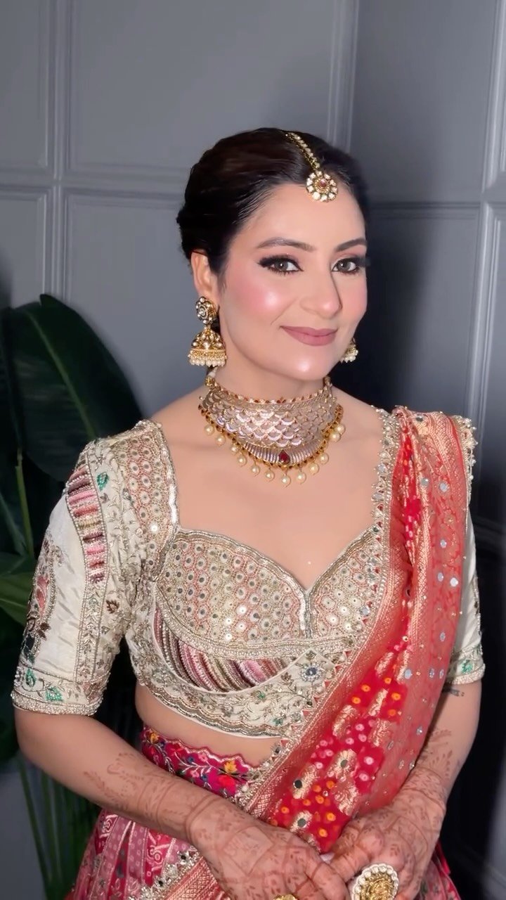 makeupbyavipreetbindra 게시물 이미지: All glammed up for her brother’s wedding💕