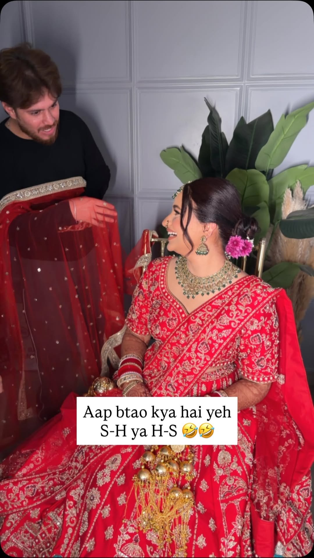 makeupbyavipreetbindra 게시물 이미지: Ap btao H-S hai ya S-H🤣🤣