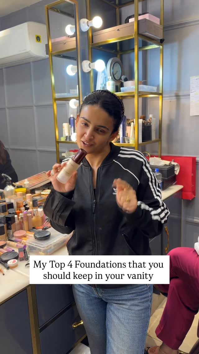 makeupbyavipreetbindra 게시물 이미지: What’s your favourite foundation?