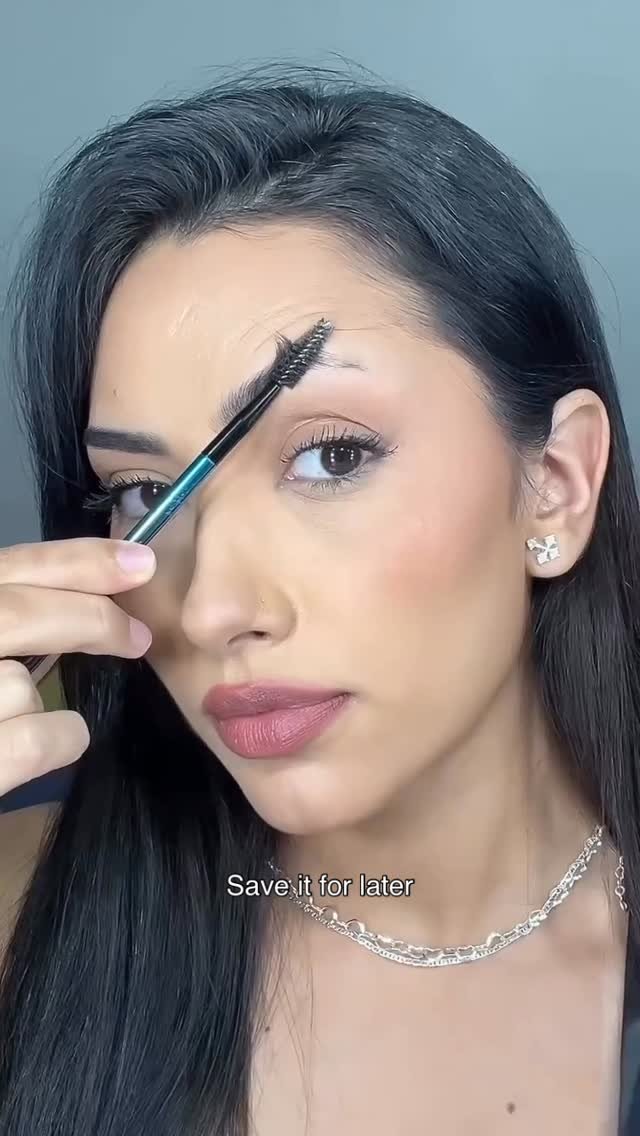 makeupsface 게시물 이미지: Makeup tutorial. Save it for later 😍 @sa.addaily