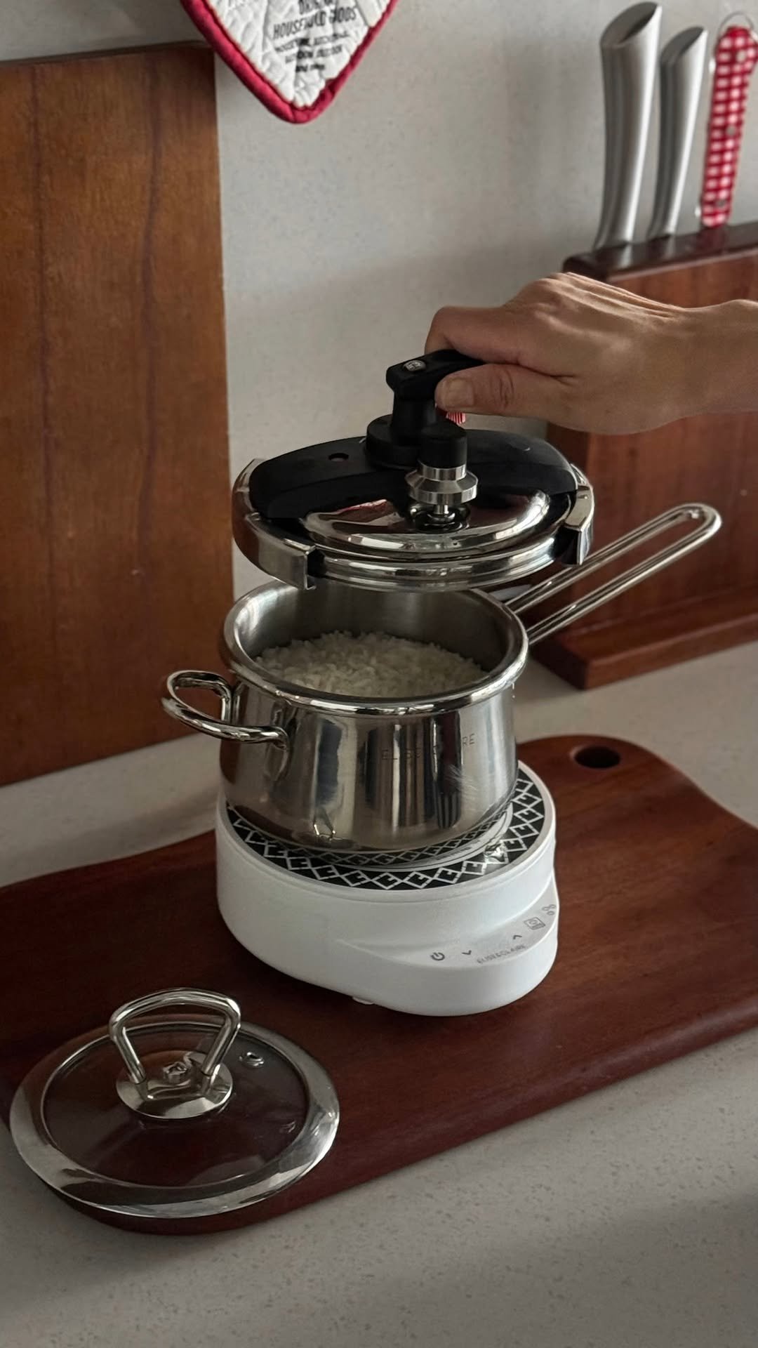 mama__home_ 게시물 이미지: 밥 한 끼 챙겨 먹는 게 생각보다 번거롭게 느껴질 때 있으셨죠?
큰 밥솥으로 하면...