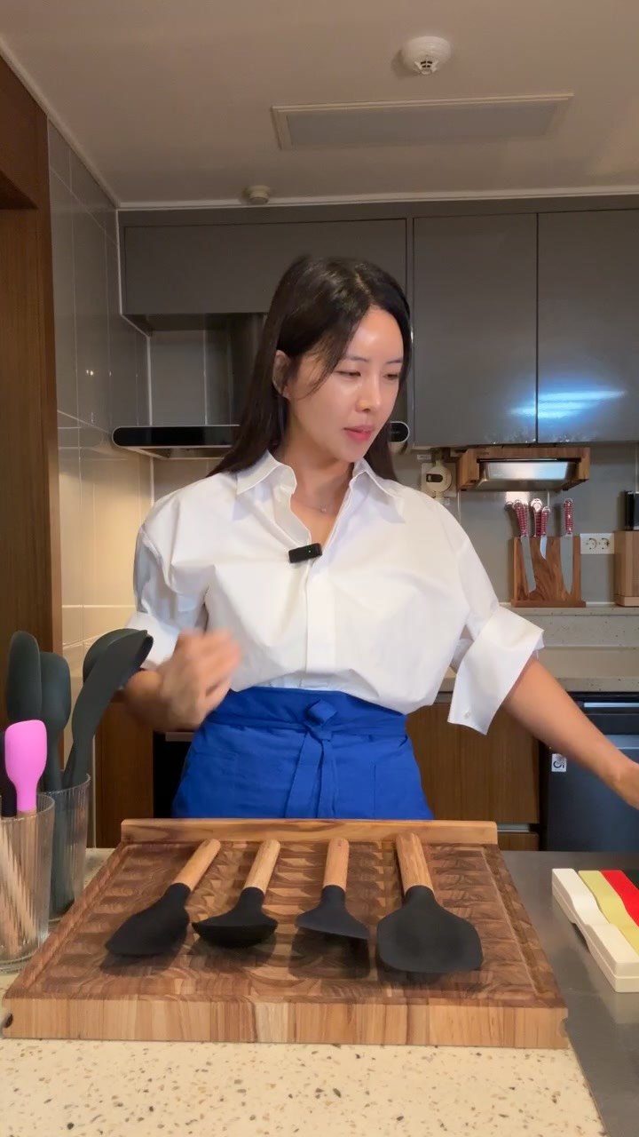 mamajo_cook 게시물 이미지: 에바솔로 라방!

궁금하신점은 언제든지 디엠으로 문의주세요😍