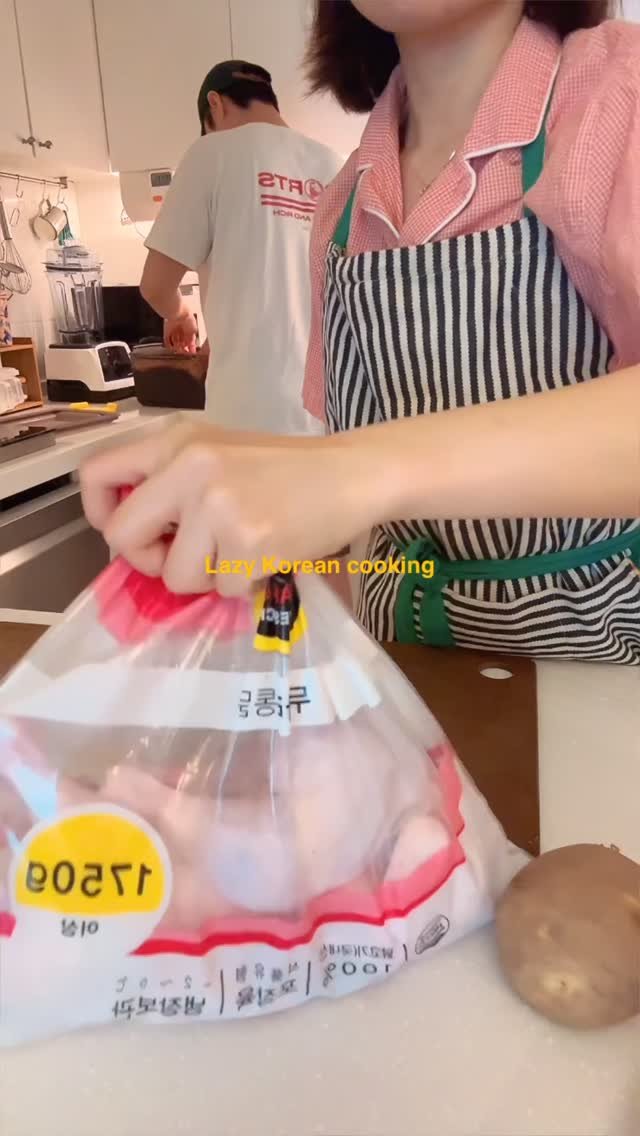 mang9mee 게시물 이미지: 🐓 닭한마리에 진심인 여자의 말복달임
벌써 말복이라니… 복달임 하셨나요?
제가...