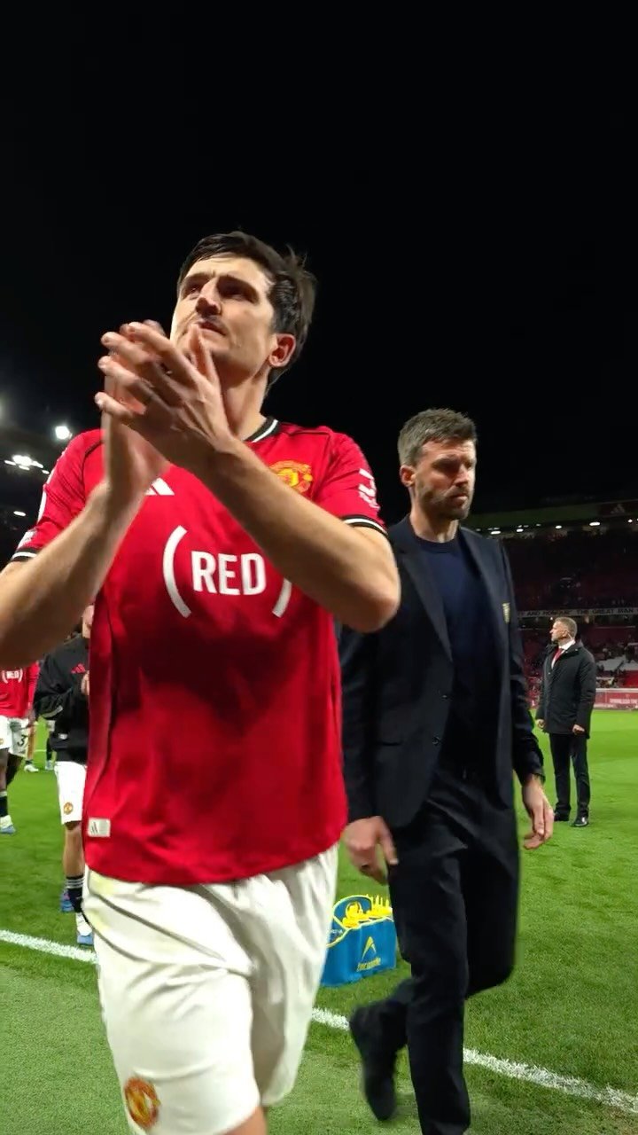 manutd 게시물 이미지: Well in, lads 👏