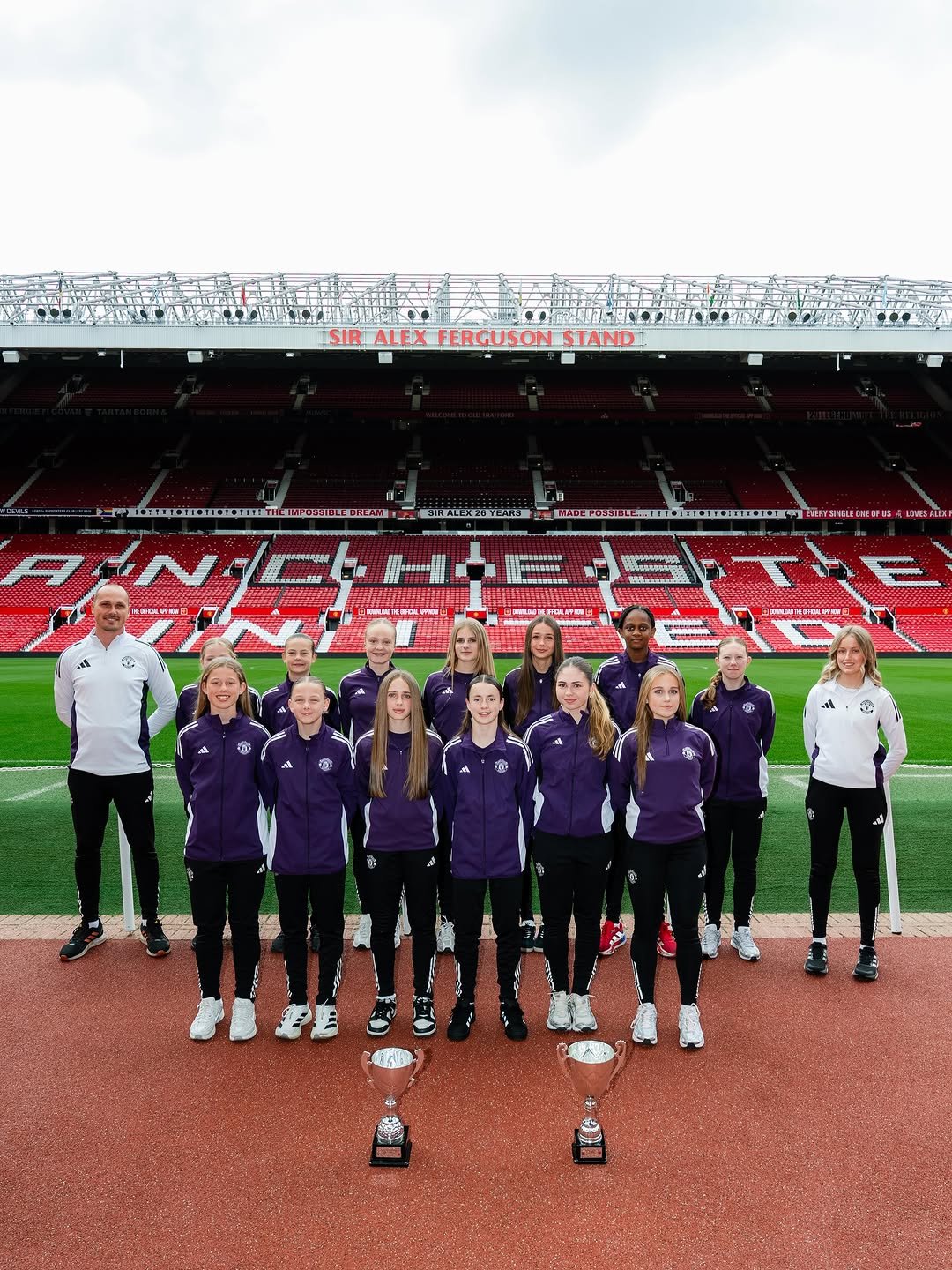manutdwomen 게시물 이미지: The future’s bright 🤩🏆

Our #GirlsAcademy...