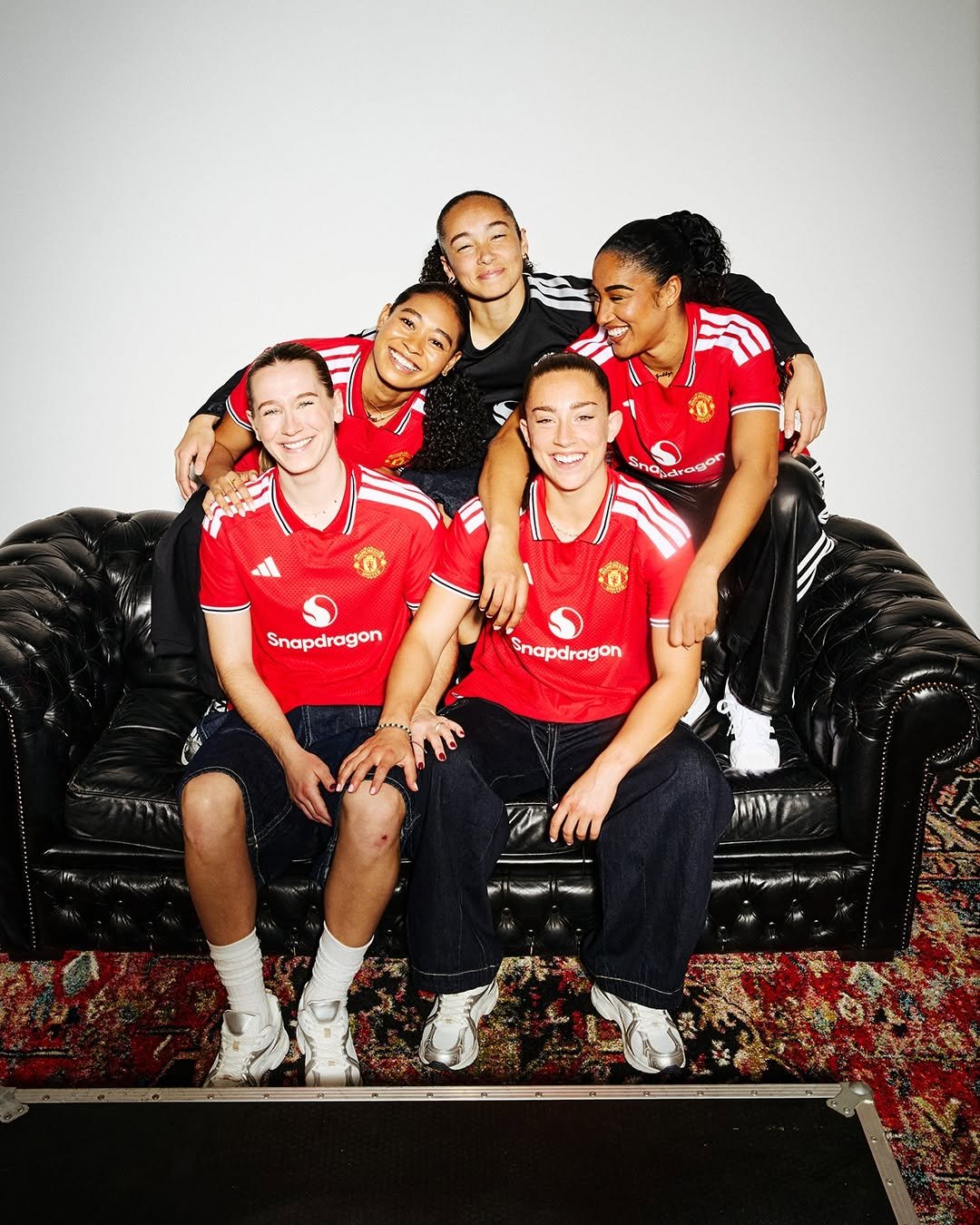manutdwomen 게시물 이미지: Family 🫶