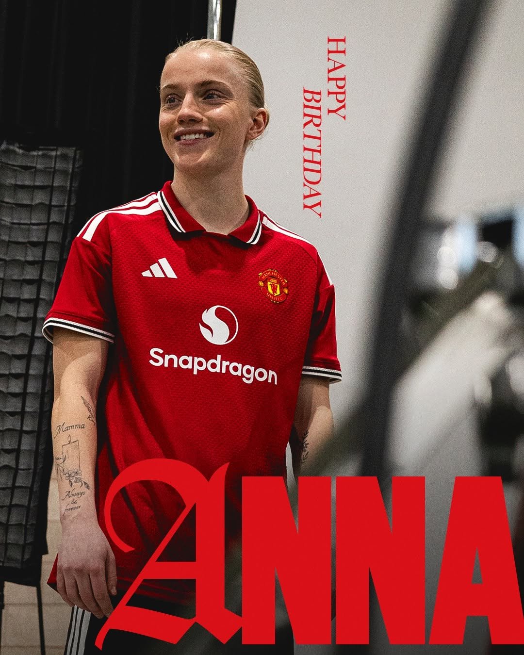 manutdwomen 게시물 이미지: Anna turns 23 today 🥳❤️