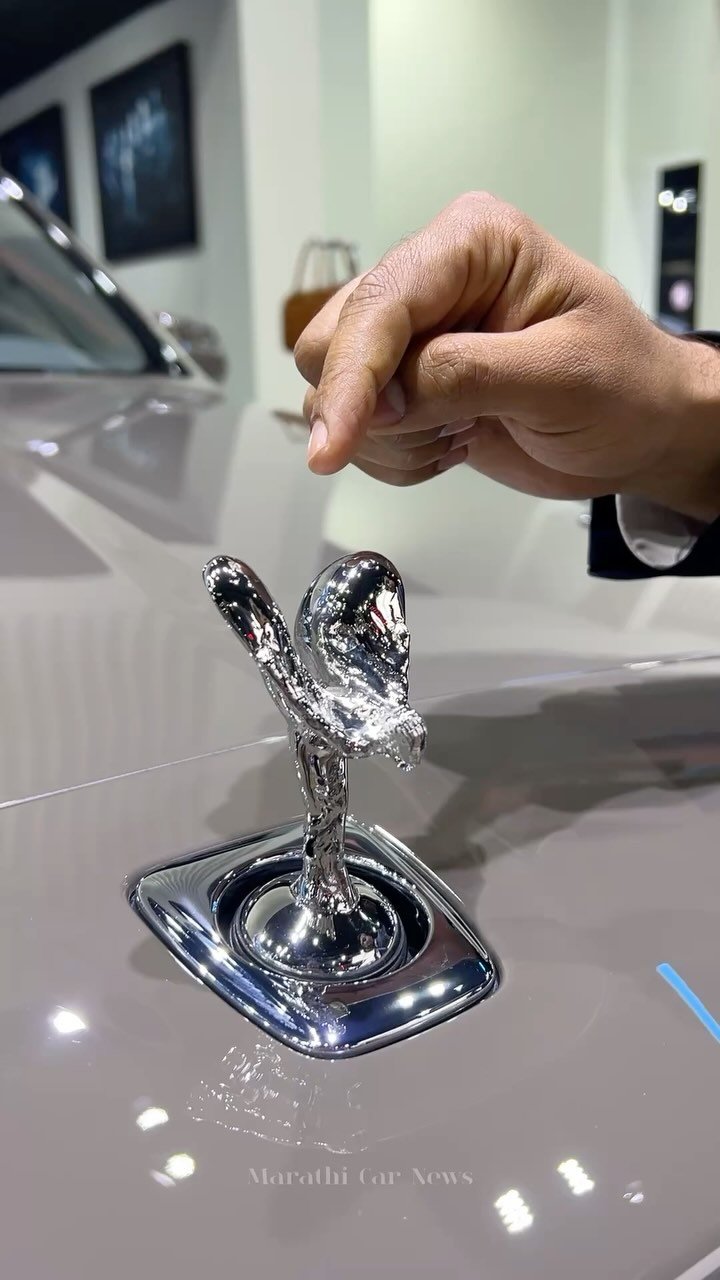 marathi_car_news 게시물 이미지: ✨ Unveiling the Epitome of Luxury: The Rolls...