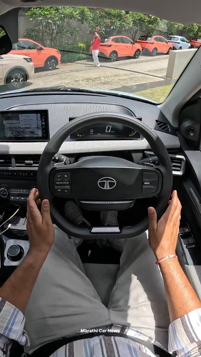 marathi_car_news 게시물 이미지: चढावर Tata Tiago CNG AMT ची खरी टेस्ट...