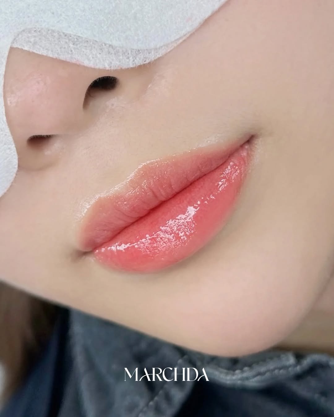 marchda_ 게시물 이미지: 진해지지 않게, 마치 원래 내 혈색처럼 자연스럽게 발색되는 컬러감

조금씩 더워지기...