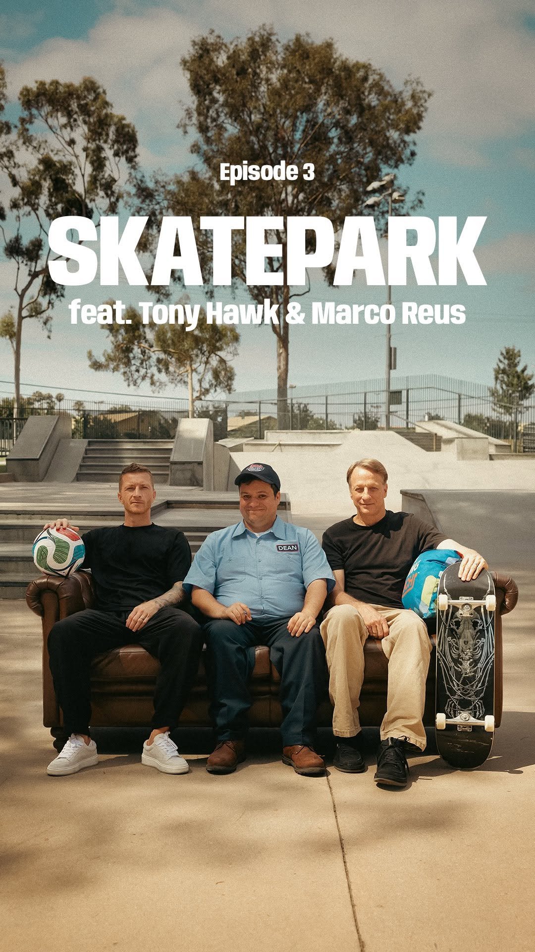 marcinho11 게시물 이미지: From kickflip to kick-off. 🛹⚽️

Tony Hawk and...