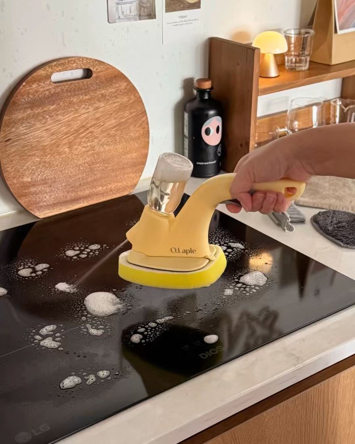 mari__ettle 게시물 이미지: 줄눈, 틈새, 창틀 청소
늘 미뤄두셨던 분들 많죠😅
이번에 마리에뜰에서...